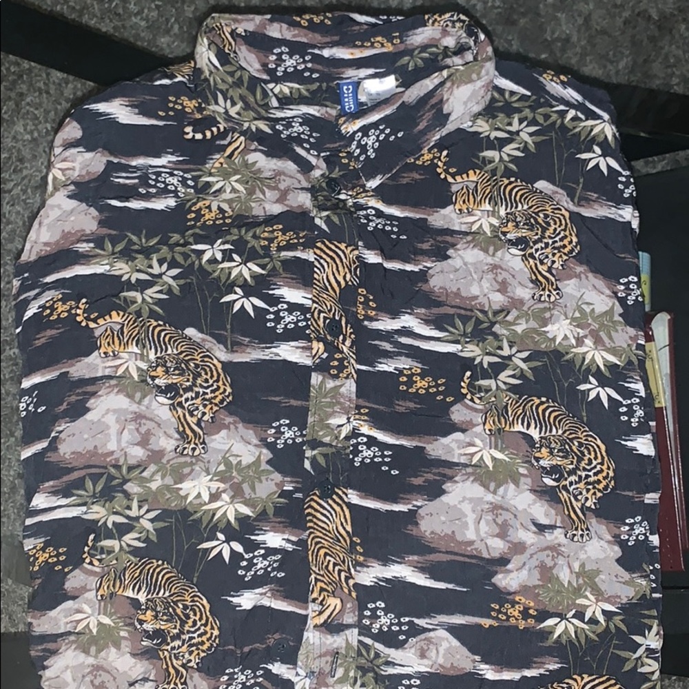 Long sleeve dress shirt casual